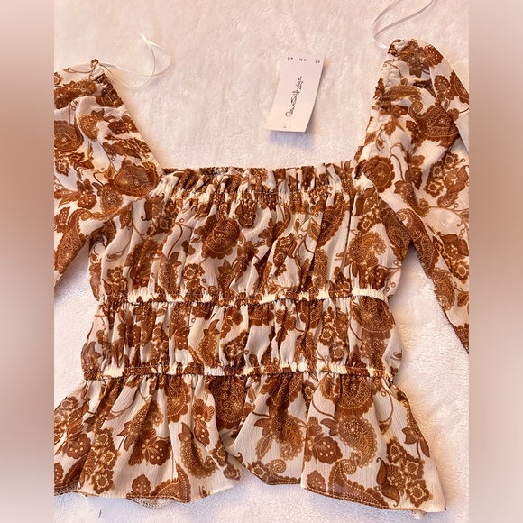 ASOS Women’s Puff Sleeve Floral Crop Top - Picture 2 of 5